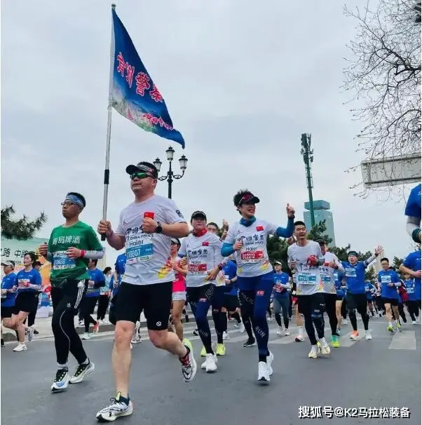 马拉松女生装备_马拉松女生装备有哪些_跑马拉松女生装备