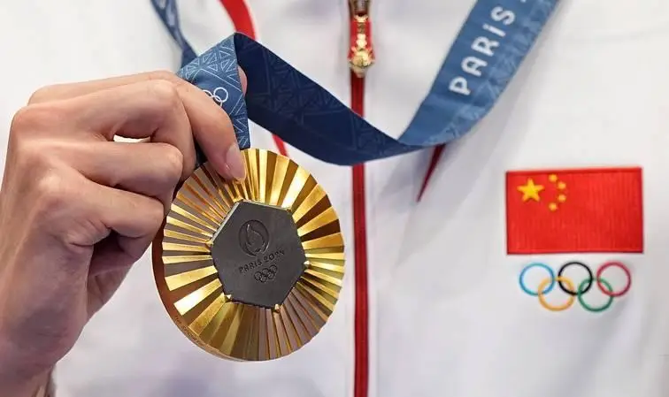 举重奥运会金牌_奥运历届举重冠军金牌排名_奥运会举重历届冠军