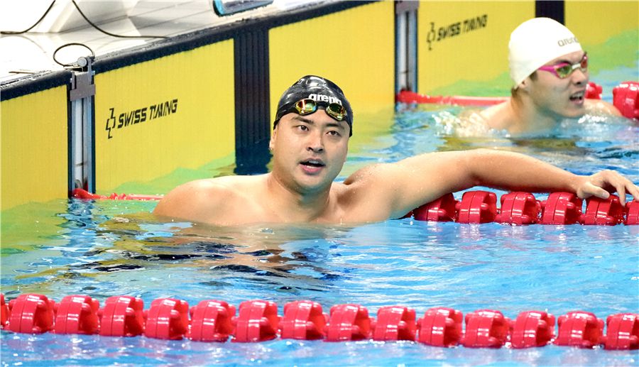 游泳网红冠军_湖南游泳冠军_游泳冠军赛视频
