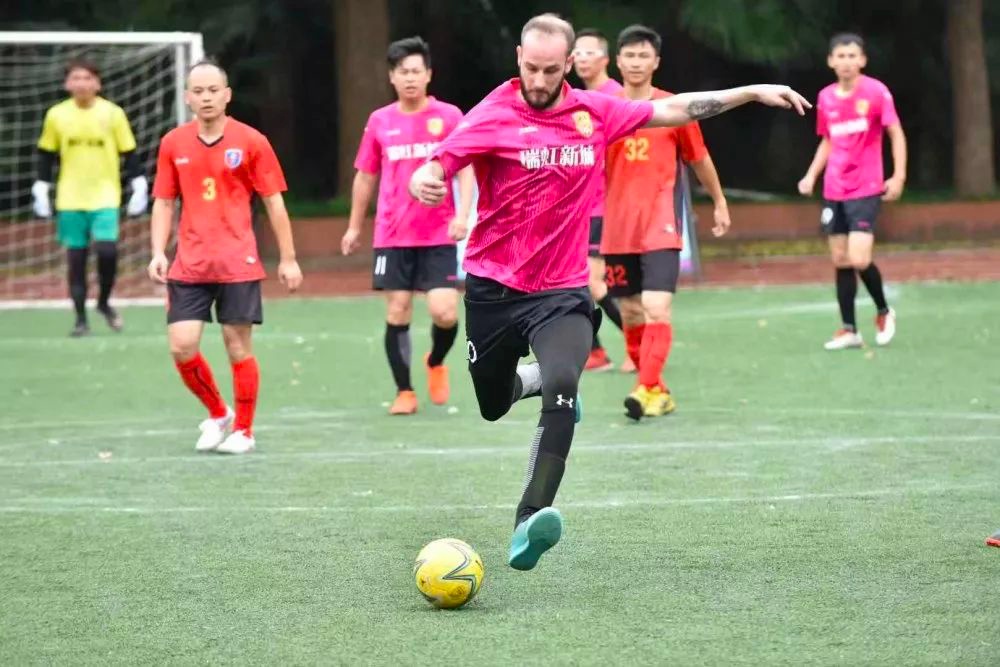 足球比赛规则眼镜_足球专用眼镜_足球比赛专用眼镜