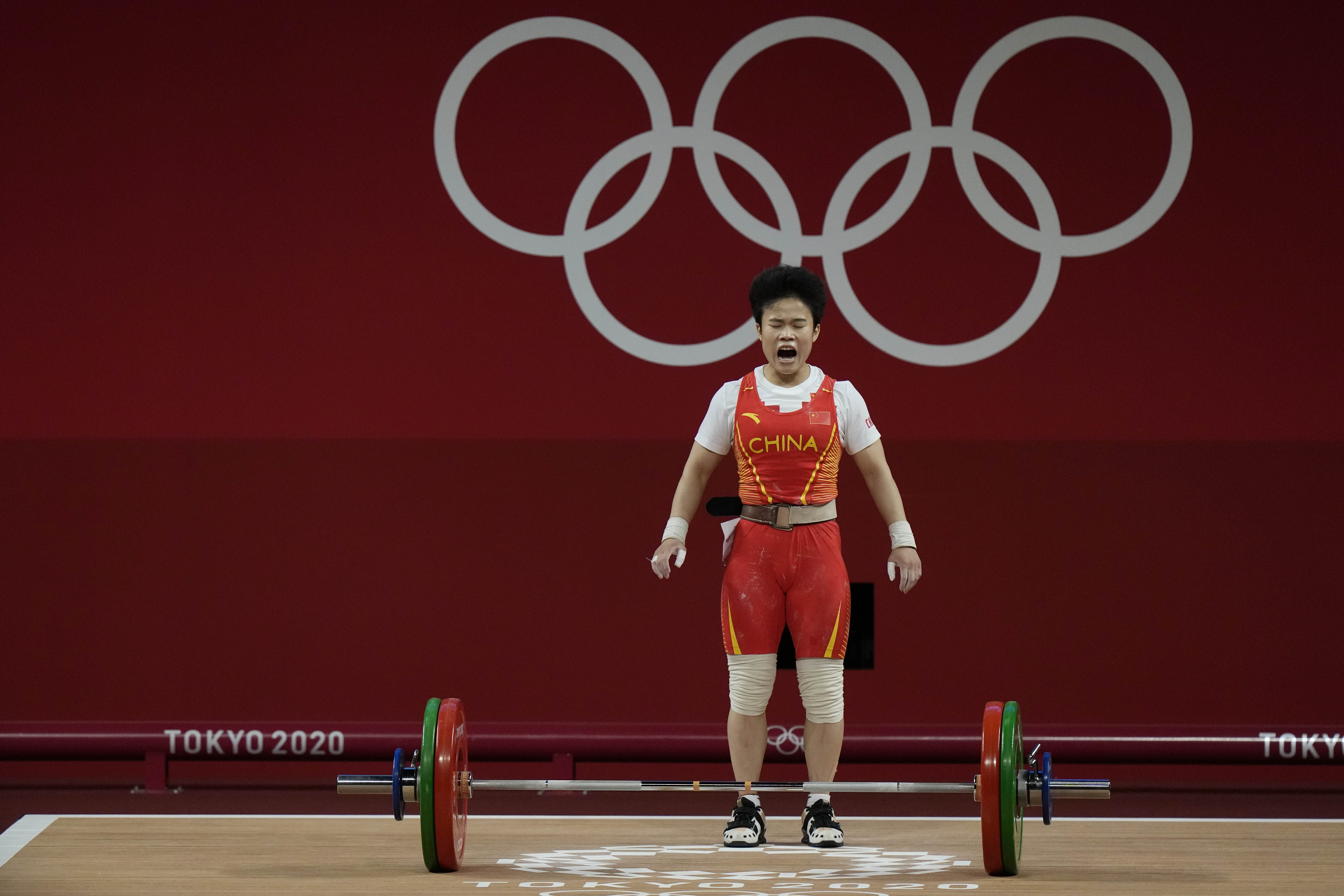 中国举重奥运冠军能拿多少钱_奥运会举重冠军多少钱_奥运会举重中国获奖选手
