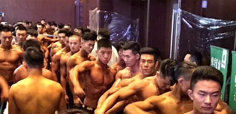 烟台健身明星排名_烟台健身明星_烟台健美运动员